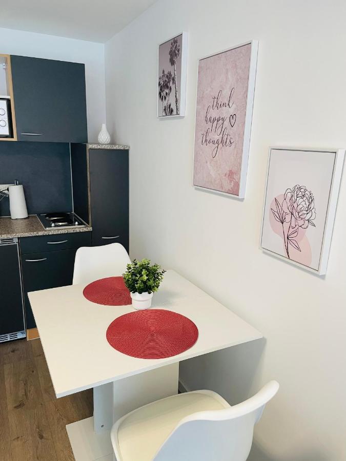 Prime Host Dream Apartment Karlsruhe Exterior photo